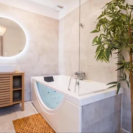 Apartment Detente Avec Jacuzzi Et Piscine Perpignan
