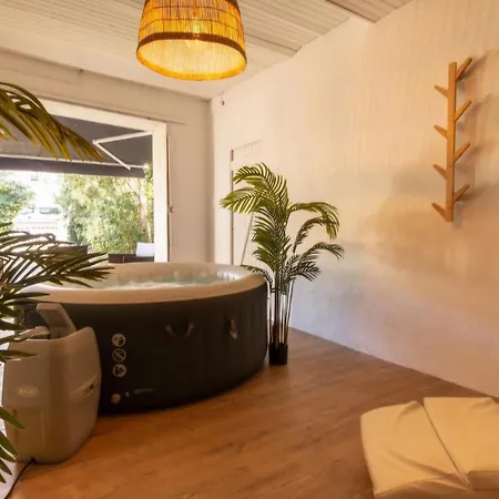 Detente Avec Jacuzzi Et Piscine Apartment Perpignan