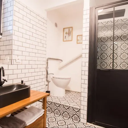 Detente Avec Jacuzzi Et Piscine Perpignan